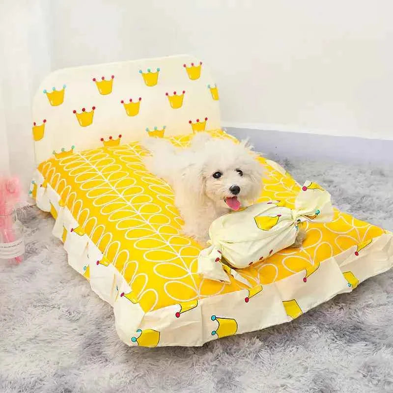 Pet Bed for Small Dogs and Cats - Washable Design for Ultimate Comfort